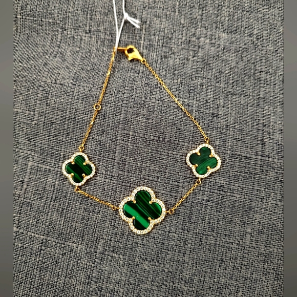 Rachel Zoe Jewelry - Rachel Zoe Green 💚 Clover Bracelet New